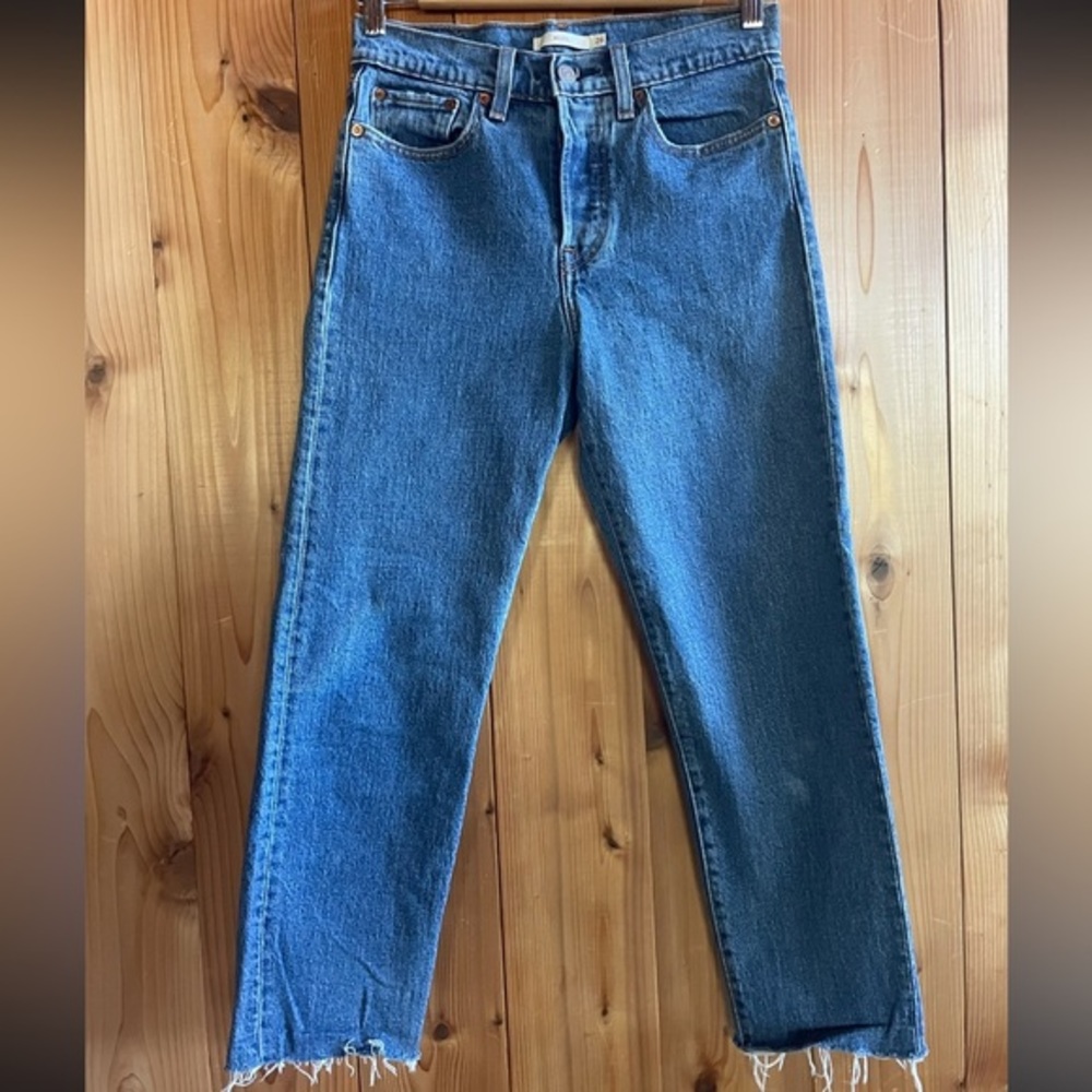 Levi’s wedgie straight leg jeans sz 26
